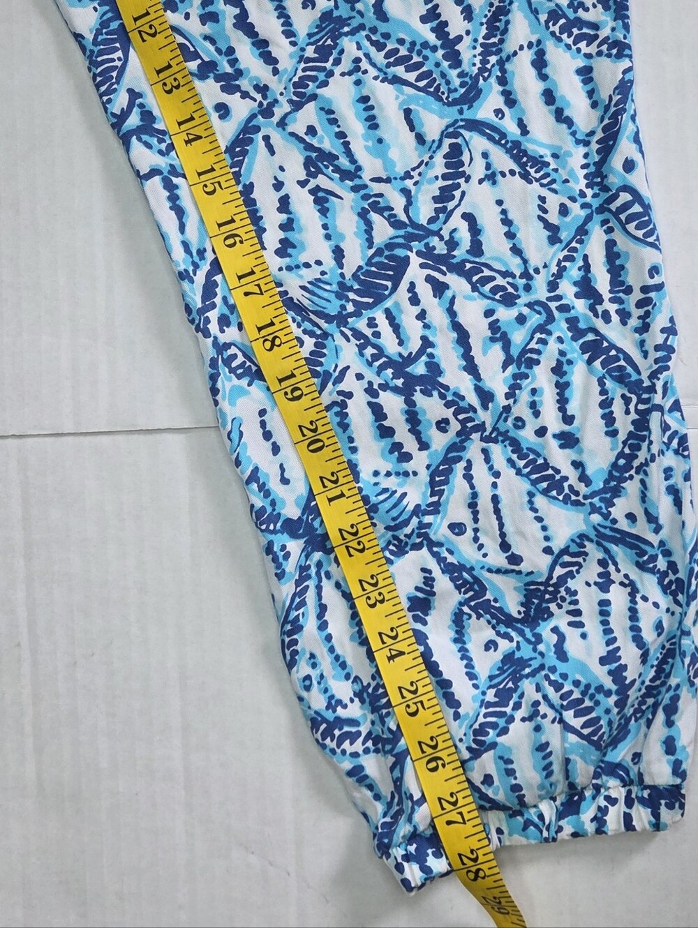 Lilly Pulitzer Piper Island Jogger Pants Women's Size XL Exotic Escapades Tassle - Picture 7 of 12
